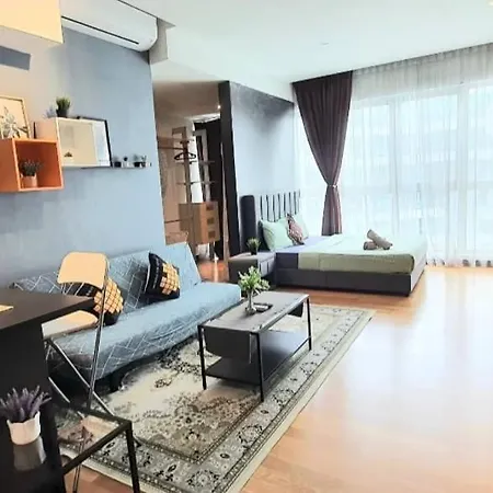 Regalia Suites With Infinity Pool Klcc By Staycation Homes Kuala Lumpur Luaran gambar
