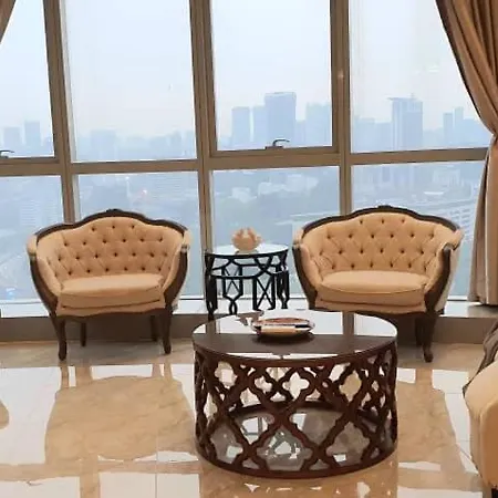 Regalia Suites With Infinity Pool Klcc By Staycation Homes Kuala Lumpur Luaran gambar