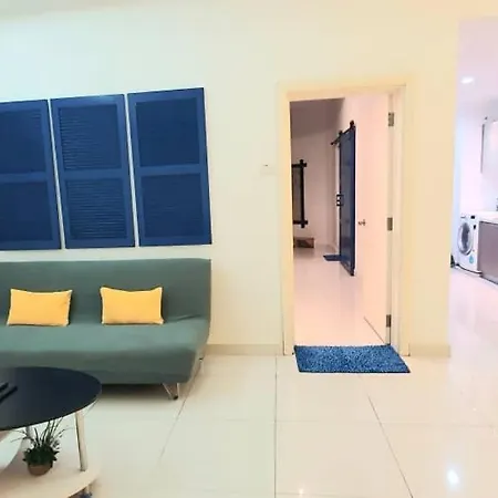 Regalia Suites With Infinity Pool Klcc By Staycation Homes Kuala Lumpur Luaran gambar