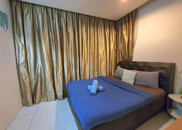 Regalia Suites With Infinity Pool Klcc By Staycation Homes